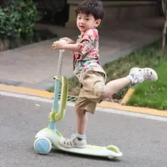 Mideer Katlanabilir 2'si 1 Arada Işıklı Scooter - Yeşil
